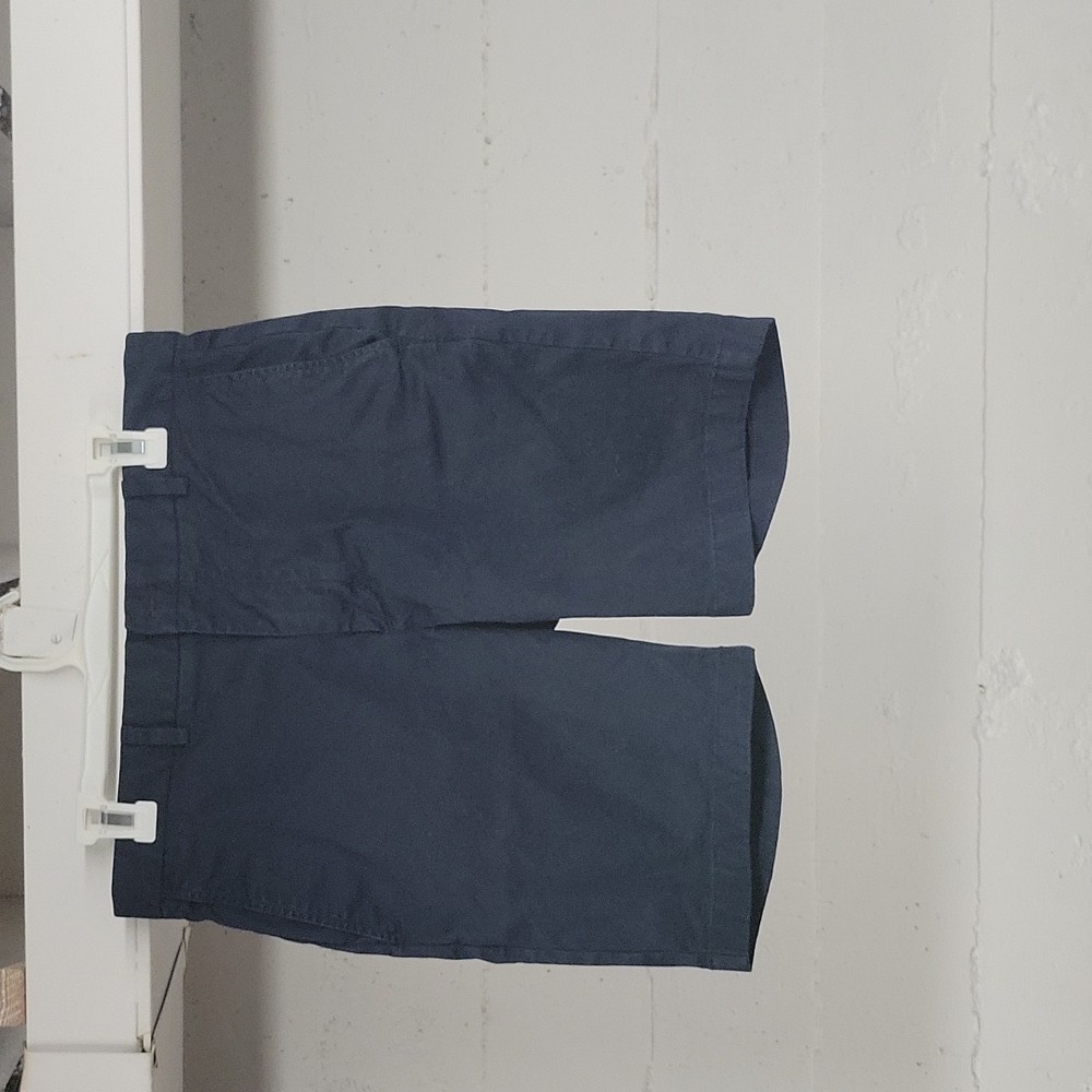 Khaki Vineyard Vines Men's Breaker shorts
